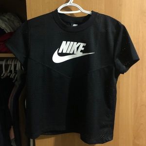 Nike t-shirt